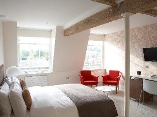 Room
Room
di Hertford House