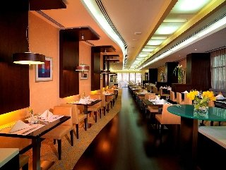 Restaurant
Restaurant
di Time Oak Hotel & Suites