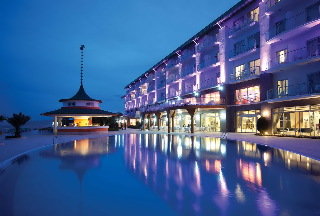 Pool
Pool
di YELKEN BLUE LIFE SPA & WELLNESS HOTEL