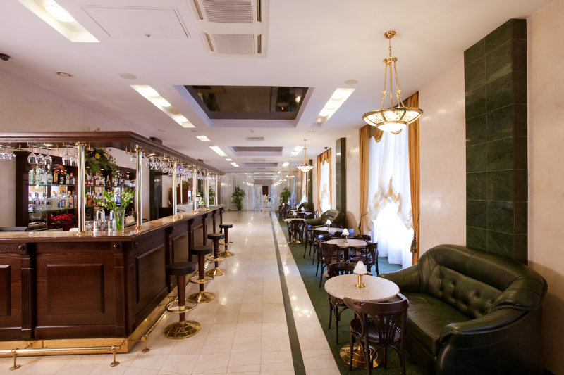 Bar
Bar
di Smolninskaya