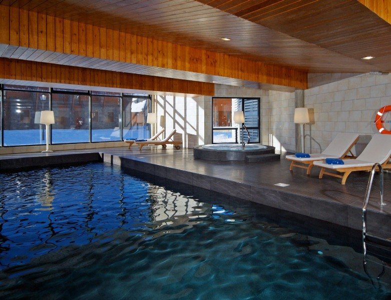 Pool
Pool
di HG Alto Aragon