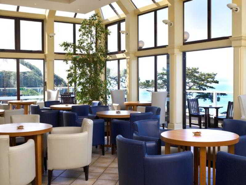 Bar
Bar
di Puma The Imperial Hotel