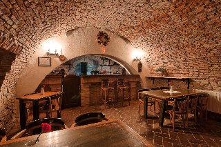 Bar
Bar
di Traube Medias