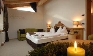 Room
Room
di Hotel Excelsior