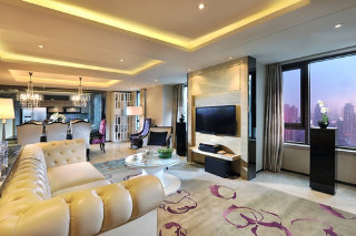 Room
 di The One Executive Suites by Kempinski