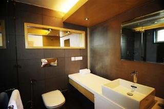 Room
Room
di Tivoli Cititel