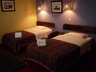 Room
Room
di Kuntur Wassi