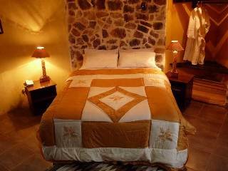 Room
Room
di Kuntur Wassi