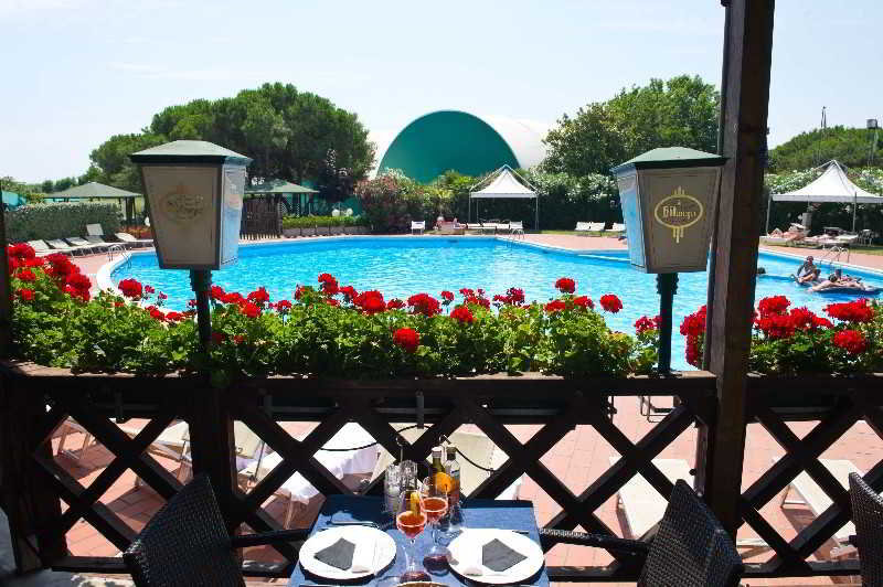 Sports and Entertainment
Sports and Entertainment
di Residenza Ca'Del Borgo