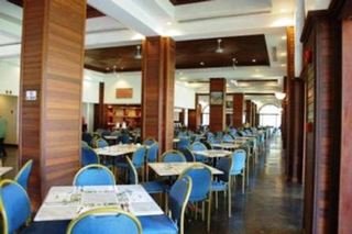 Restaurant
 di One Hotel Santubong