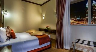 hotel-thumb