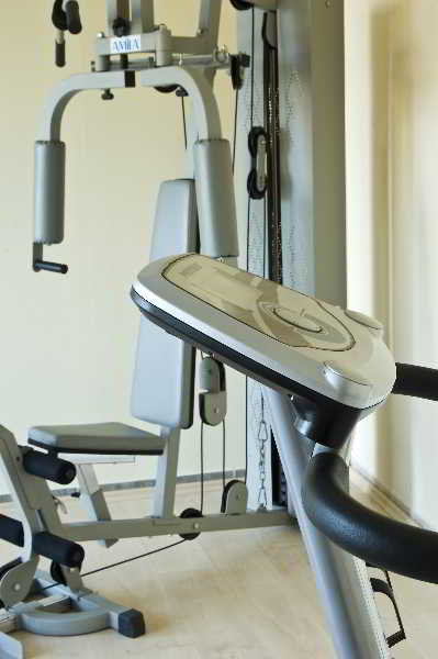 Sports and Entertainment
Sports and Entertainment
di Blue Bay Hotel