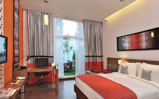 Room
Room
di Fortune Park Boulevard New Delhi