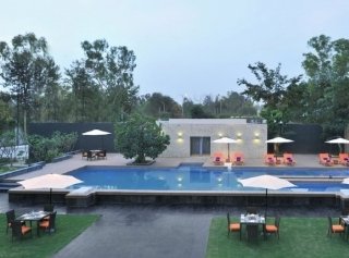 Pool
Pool
di Fortune Select Loudon