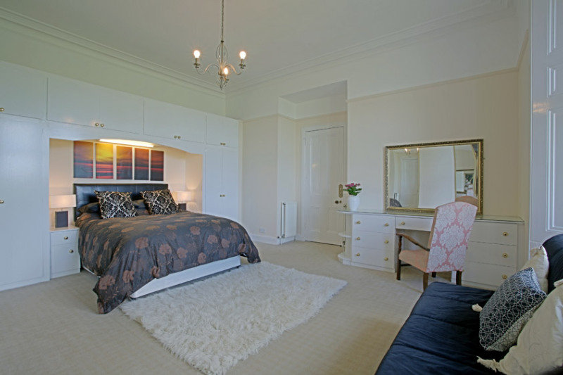 Room
Room
di Royal Gardens Apartments