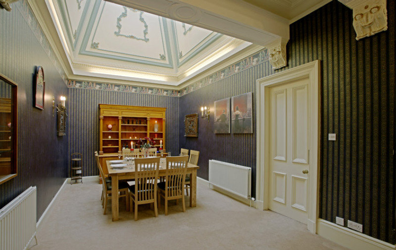 Room
Room
di Royal Gardens Apartments