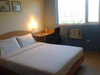 Room
Room
di Ginger Puducherry