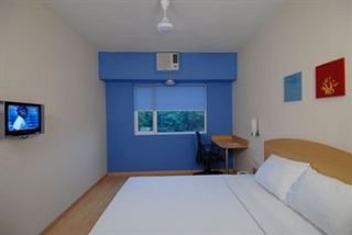 Room
Room
di Ginger Trivendrum