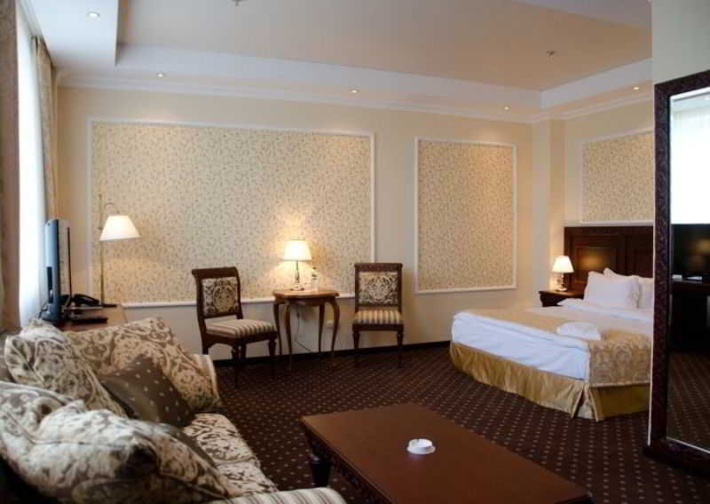 Room
Room
di Reikartz Donetsk Europe