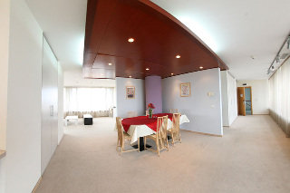 Room
Room
di Savoy Hotel