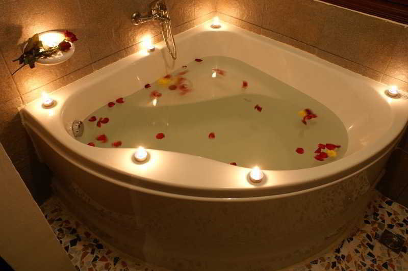 Room
Room
di Avilla Phasouk Hotel