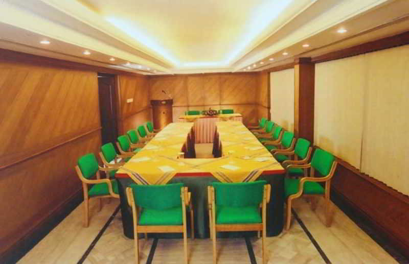 Conferences
Conferences
di Yuvarani Residency Hotel