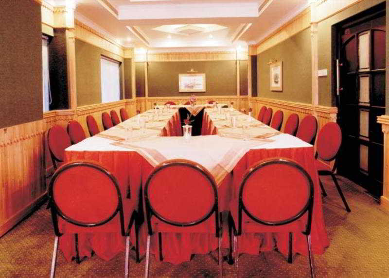 Conferences
Conferences
di Yuvarani Residency Hotel