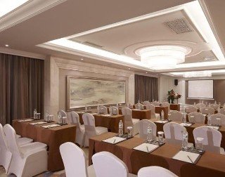 Conferences
 di Days Hotel Suites Fudu