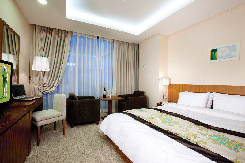 Room
Room
di Harbor Park Hotel