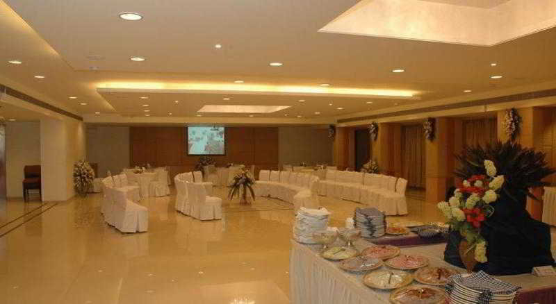 General view
General view
di Fortune Park Galaxy Vapi