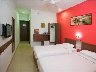 Room
Room
di Ginger Jamshedpur