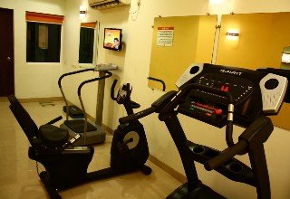 Sports and Entertainment
Sports and Entertainment
di Ginger Pantnagar