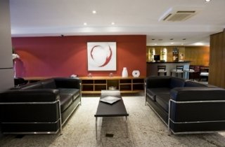 Lobby
Lobby
di Slaviero Executive Batel