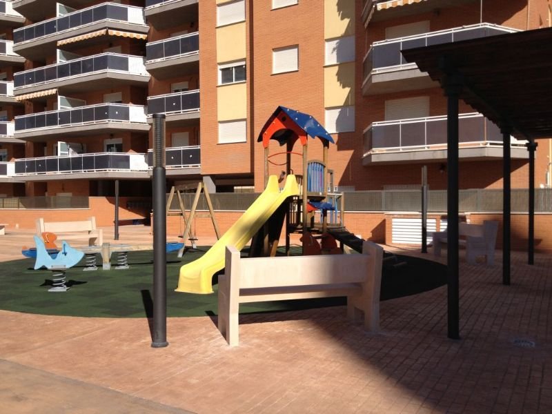 Sports and Entertainment
Sports and Entertainment
di RealRent Pobla Marina