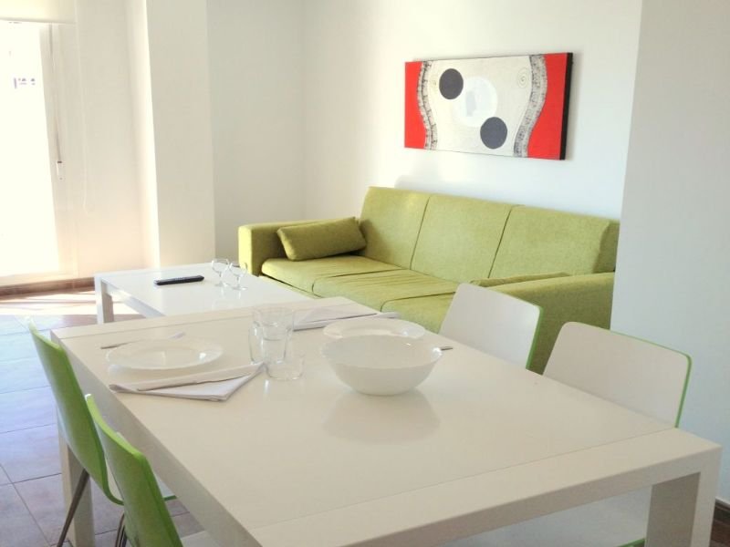 Room
Room
di RealRent Pobla Marina