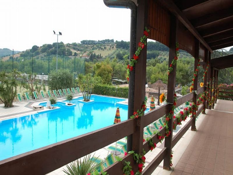 Pool
Pool
di Villaggio Verde Cupra