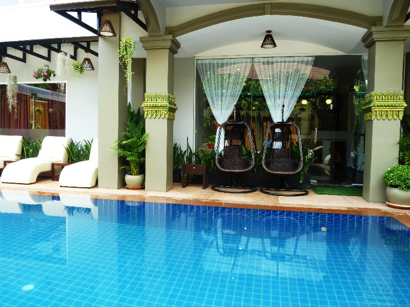 Pool
 di King Grand Suites Boutique Hotel