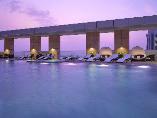 Pool
 di Dusit Thani Abu Dhabi