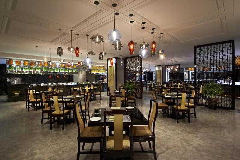 Restaurant
 di Sheraton Shanghai Waigaoqiao Hotel