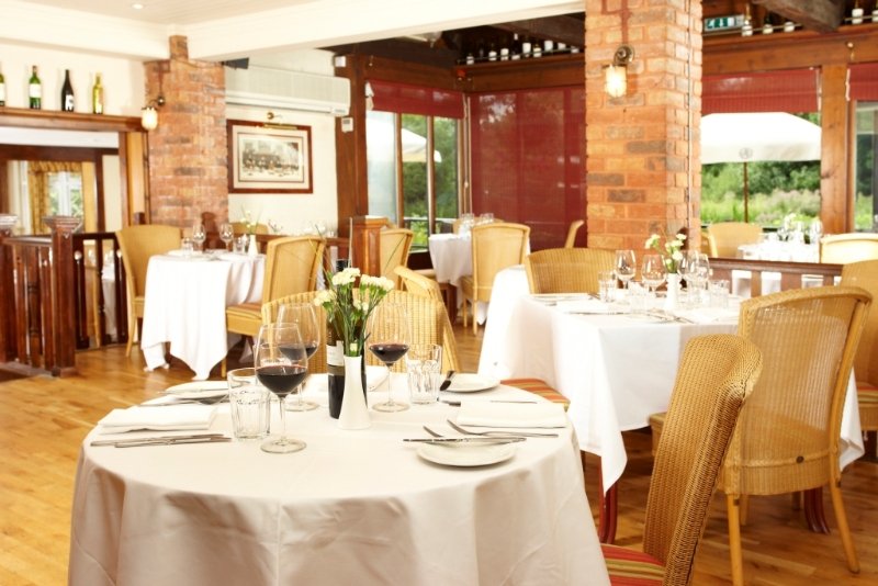 Restaurant
Restaurant
di The Barns Hotel