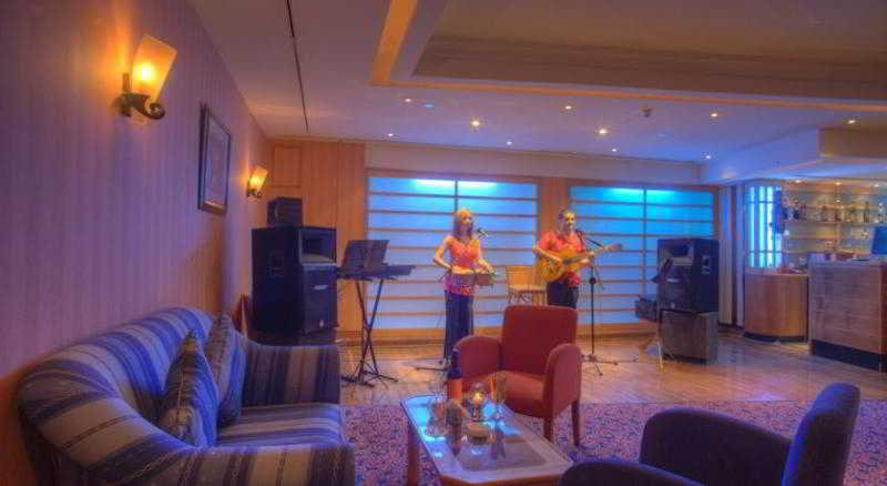 Bar
Bar
di Al Diar Siji Hotel