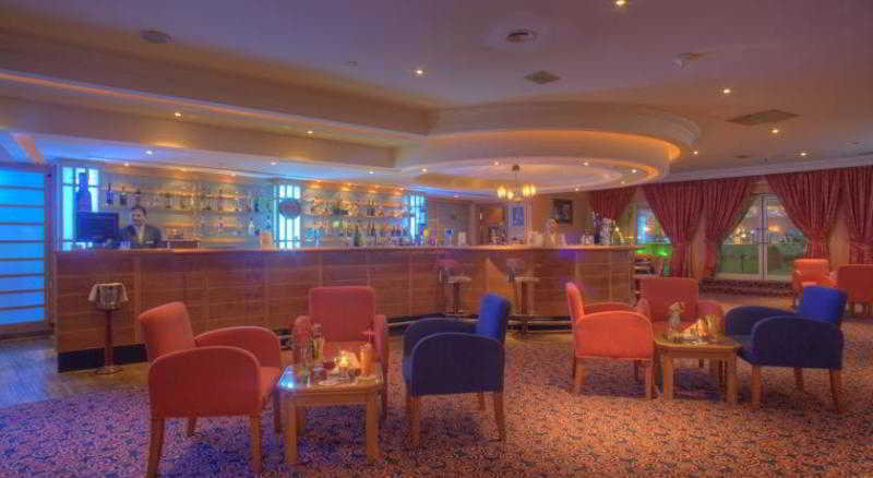 Bar
Bar
di Al Diar Siji Hotel