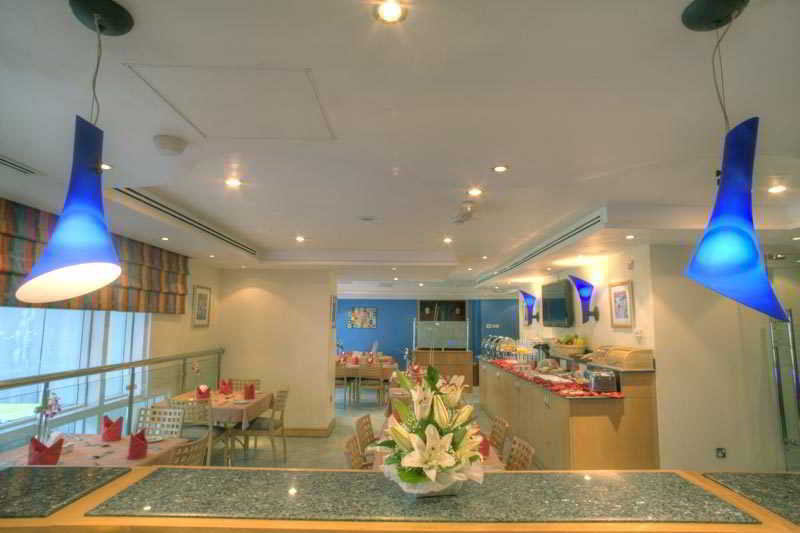 Restaurant
 di Al Diar Palm Hotel Apartments
