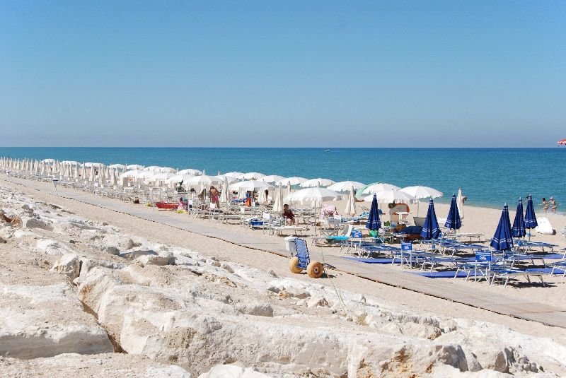 Beach
Beach
di Nuovo Natural Village