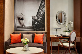 Room
Room
di Palais Hansen Kempinski Vienna