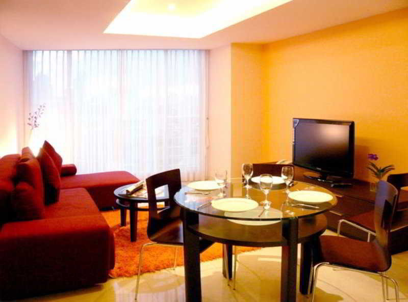 Room
 di Seven Place Executive Residence