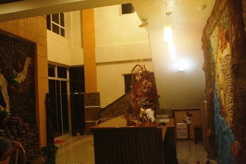 Lobby
Lobby
di La Chari'ca Inn and Suites