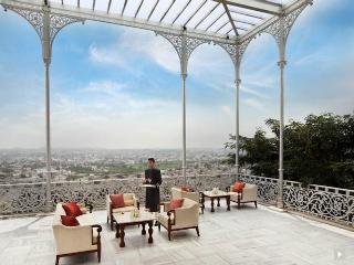 Room
Room
di Taj Falaknuma Palace