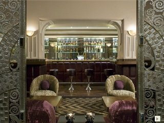 Bar
Bar
di Vivanta by Taj Ambassador