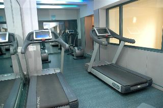 Sports and Entertainment
Sports and Entertainment
di Vivanta by Taj Ambassador